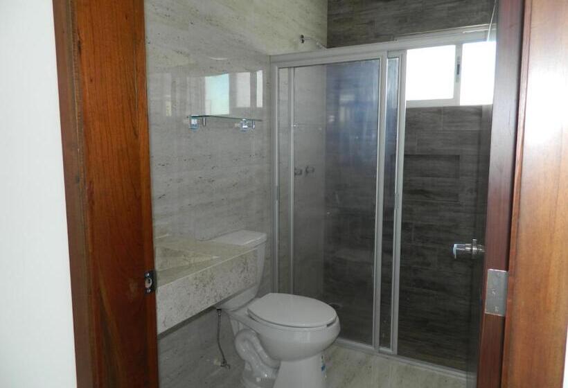 발코니가 있는 스위트, Acl Suites