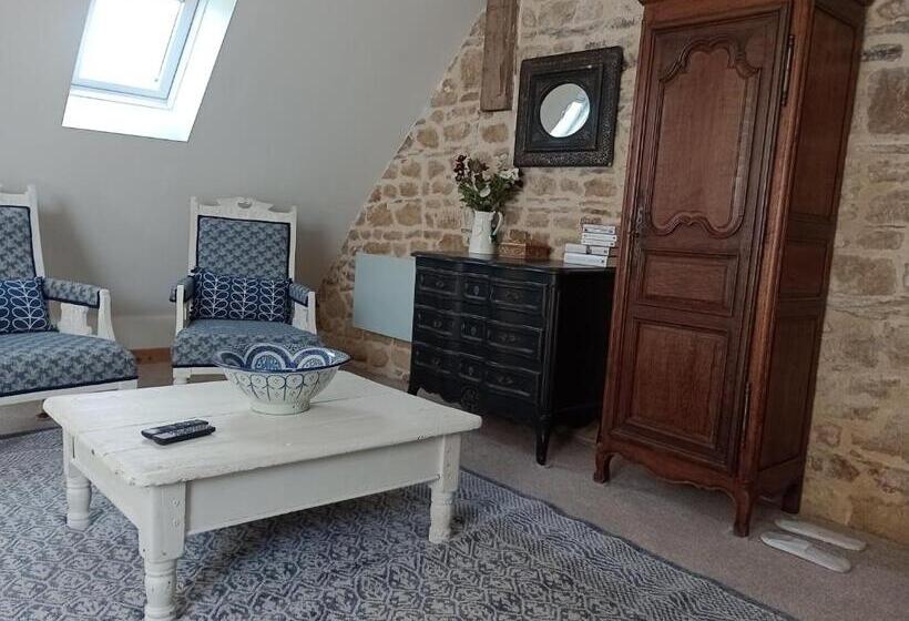 غرفة سوبيريور, Le Presbytere