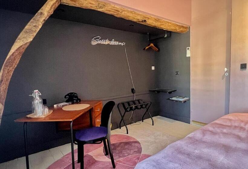 سوییت خانوادگی, Maison D Hôte Les Allois