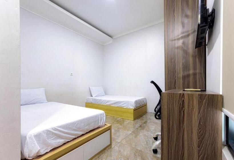 豪华房间, D Twinz House Syariah Redpartner