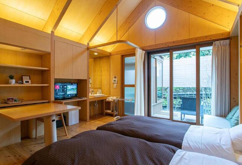 Номер Стандарт, Kur Park Nagayu