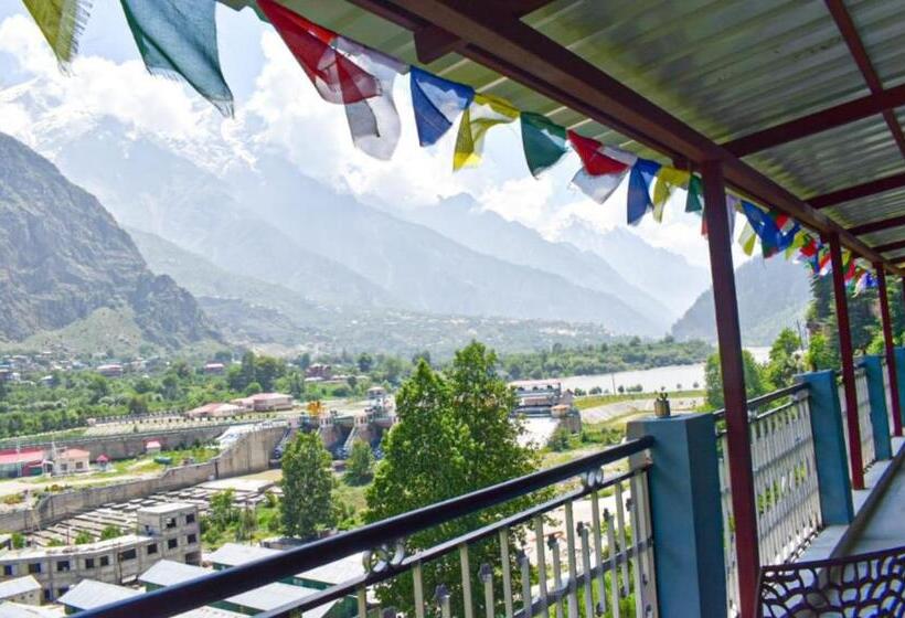 테라스 스위트, Zambhala