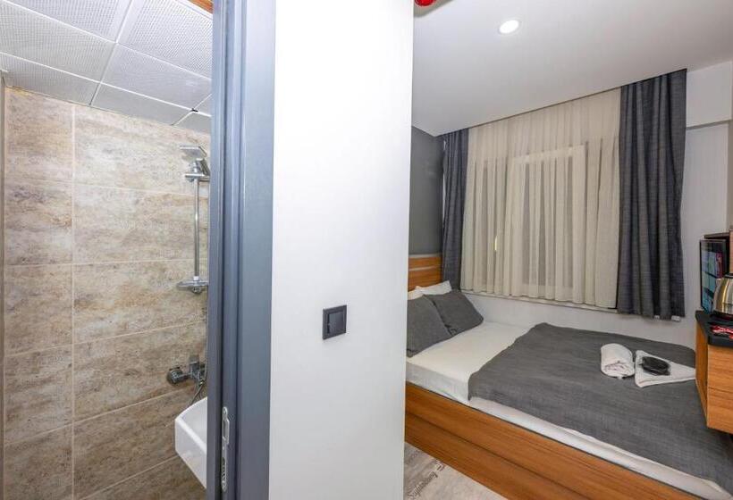 スタンダードルーム, Mayza Otel