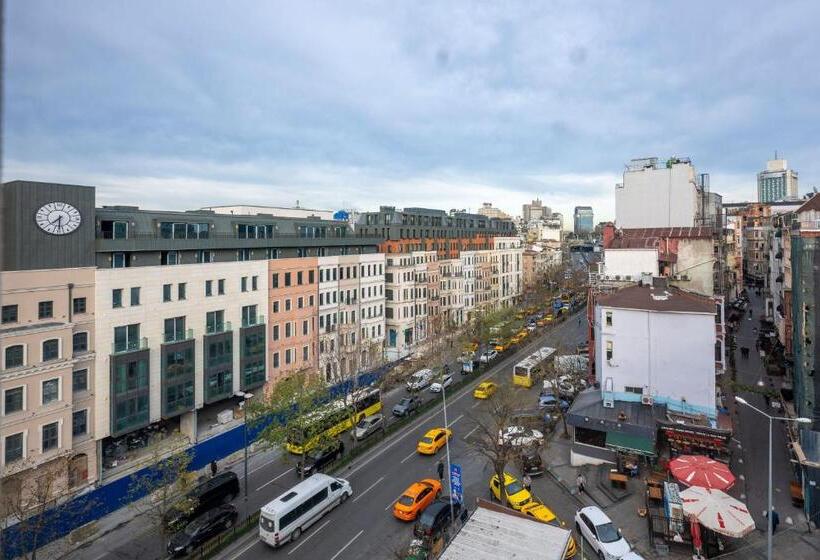 スタンダードトリプルルーム, Mayza Otel