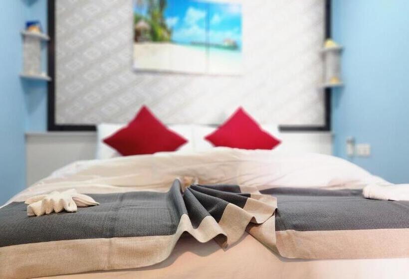 اتاق لوکس با بالکن, Isle Inn Guesthouse