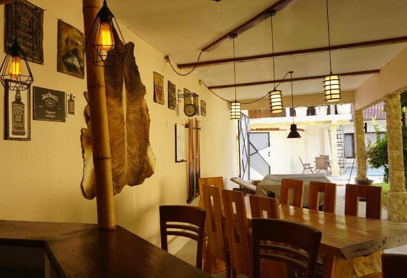 デラックスルーム, Timbe Bakong Villas