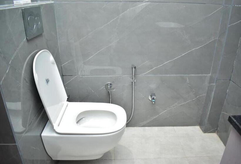 Pokój Deluxe z Balkonem, Qotel Hotel Signature Bnb Ashok Vihar
