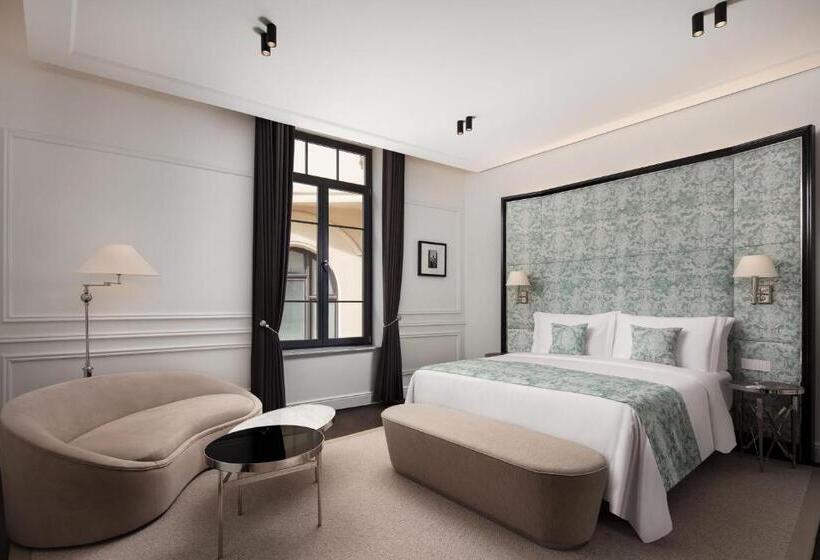 סוויטת ג'וניור, Sanasaryan Han, A Luxury Collection Hotel, Istanbul