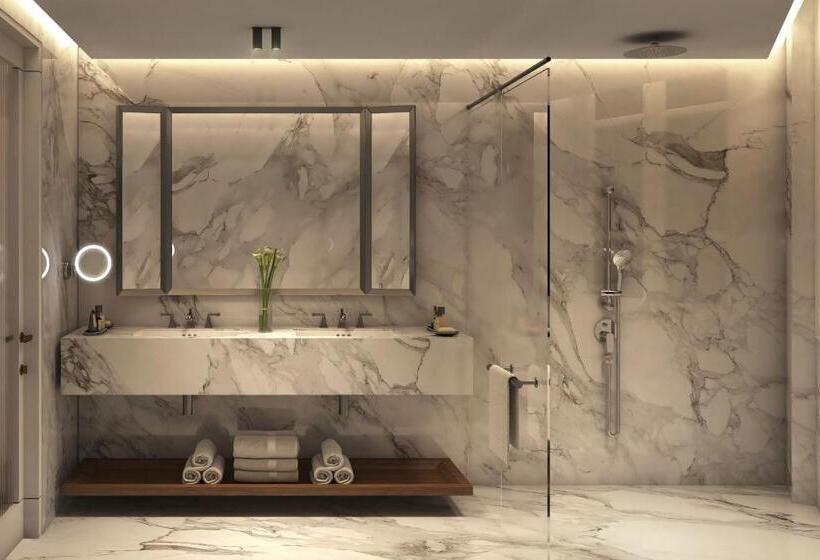 סוויטת ג'וניור, Sanasaryan Han, A Luxury Collection Hotel, Istanbul