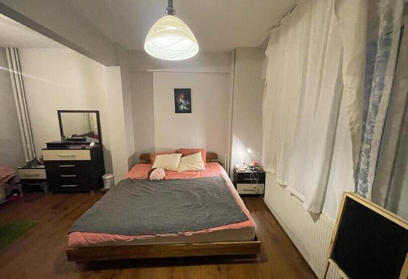 Апартаменты 1 Спальня, Spacious Place In The Heart Of Istanbul Nisantasi