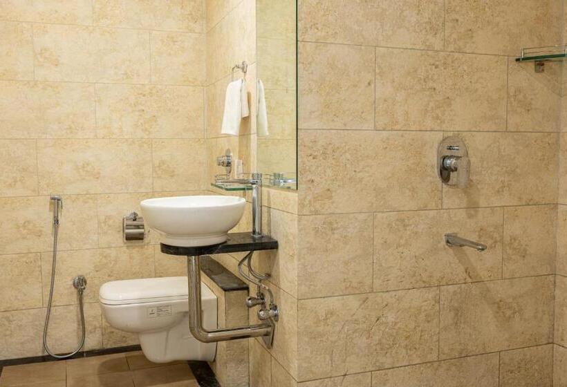 Номер Deluxe, The Grand Monarch Hotel, Ujjain