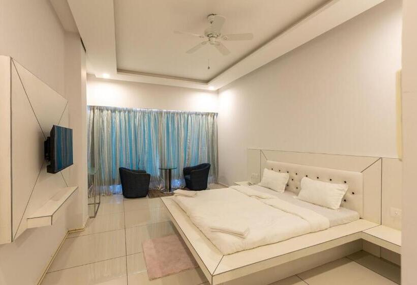 Номер Deluxe Кровать Кинг, The Grand Monarch Hotel, Ujjain