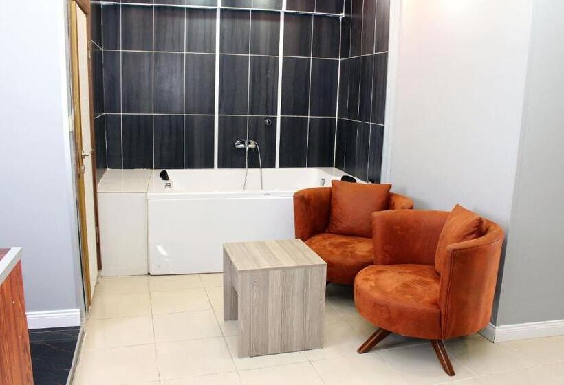 غرفة ديلوكس سرير كينج, Avist Hotel Avcılar