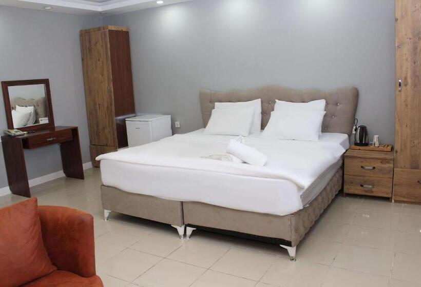 חדר דחוקס עם מיטת קינג, Avist Hotel Avcılar