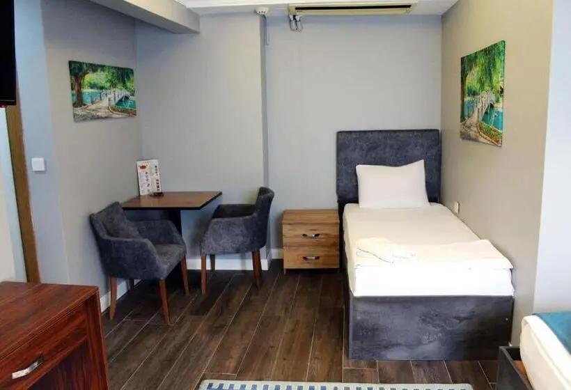 Standard Kolmen Hengen Huone, Avist Hotel Avcılar