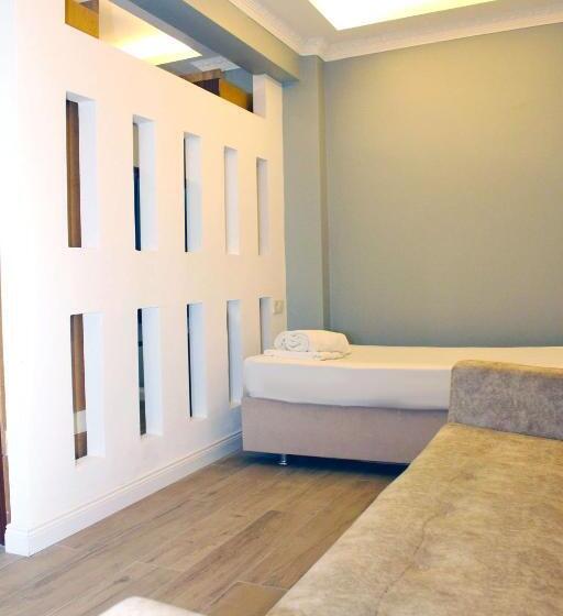 اتاق لوکس سه تخته, Avist Hotel Avcılar