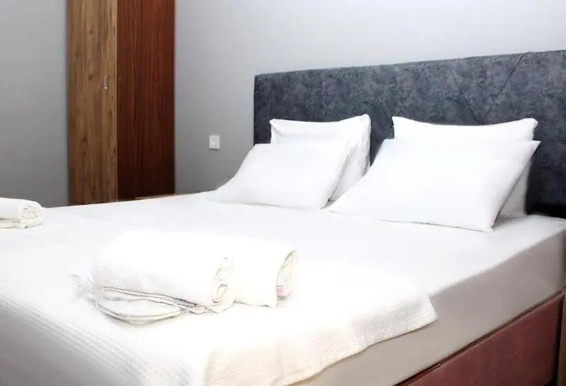 Standard-studio, Avist Hotel Avcılar