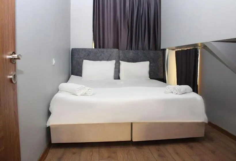 Standard-studio, Avist Hotel Avcılar