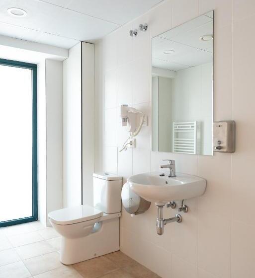 מיטה בחדר משותף, Cal Maco Alberg I Centre De Visitants