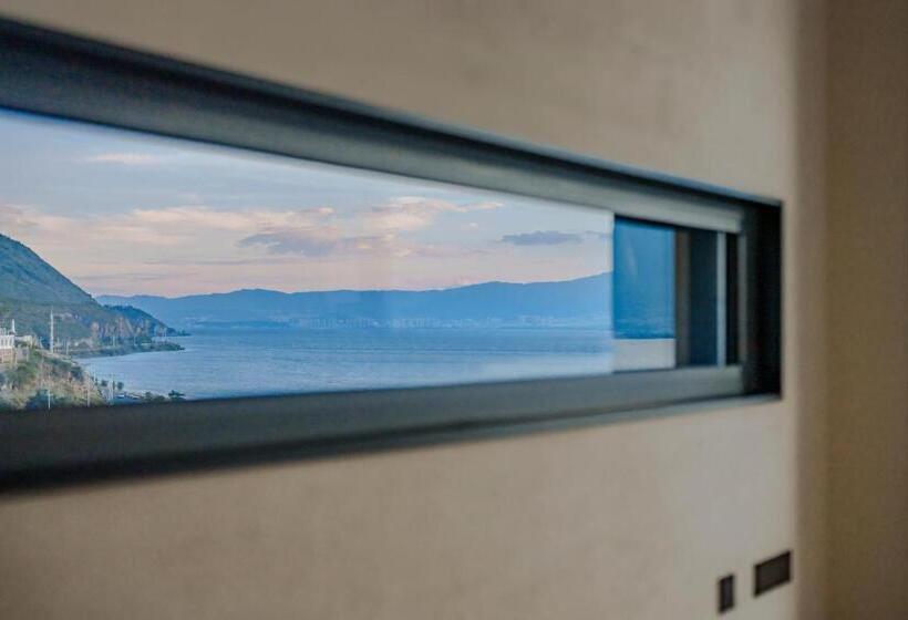 Стандартный Номер Кровать Кинг, Dali Oriental Seaview Hotel  Dali Erhai