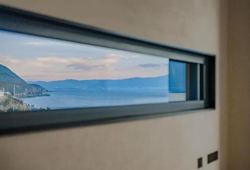 キングサイズベッドのスタンダードルーム, Dali Oriental Seaview Hotel  Dali Erhai