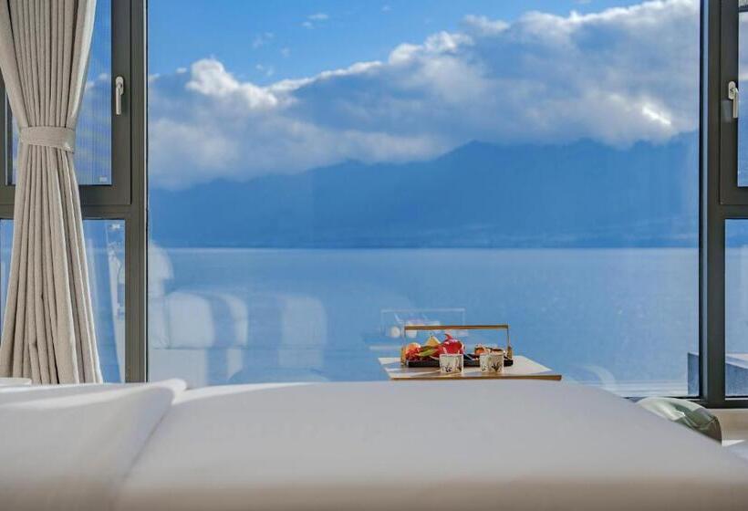 Номер Стандарт Вид на Озеро, Dali Oriental Seaview Hotel Dali Erhai