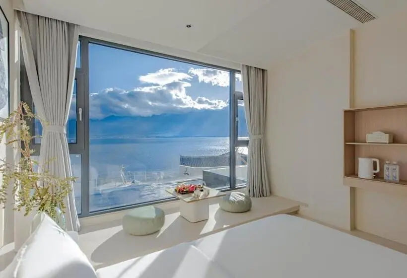 レイクビュースタンダードルーム, Dali Oriental Seaview Hotel  Dali Erhai