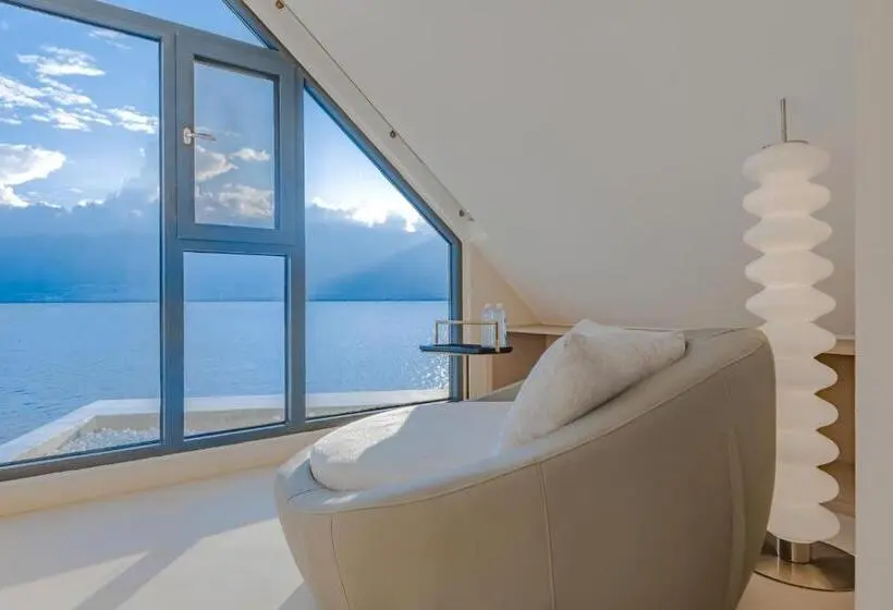 キングサイズベッドのデラックスルーム, Dali Oriental Seaview Hotel  Dali Erhai
