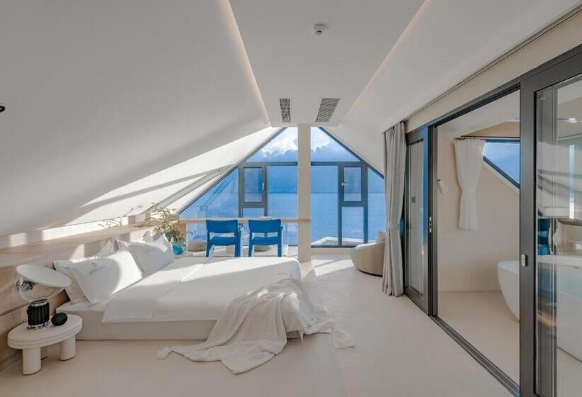 Номер Deluxe Кровать Кинг, Dali Oriental Seaview Hotel Dali Erhai