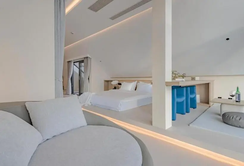 キングサイズベッドのデラックスルーム, Dali Oriental Seaview Hotel  Dali Erhai