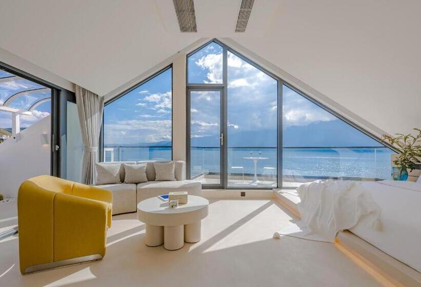 Люкс Повышенной Комфортности, Dali Oriental Seaview Hotel Dali Erhai