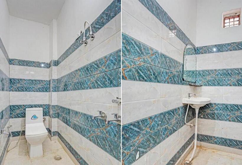 Трехместный Номер Классика, Oyo Umang