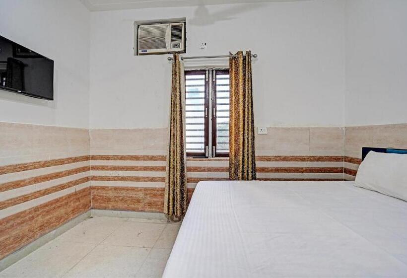 Трехместный Номер Классика, Oyo Umang