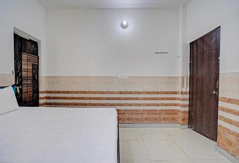 Трехместный Номер Классика, Oyo Umang