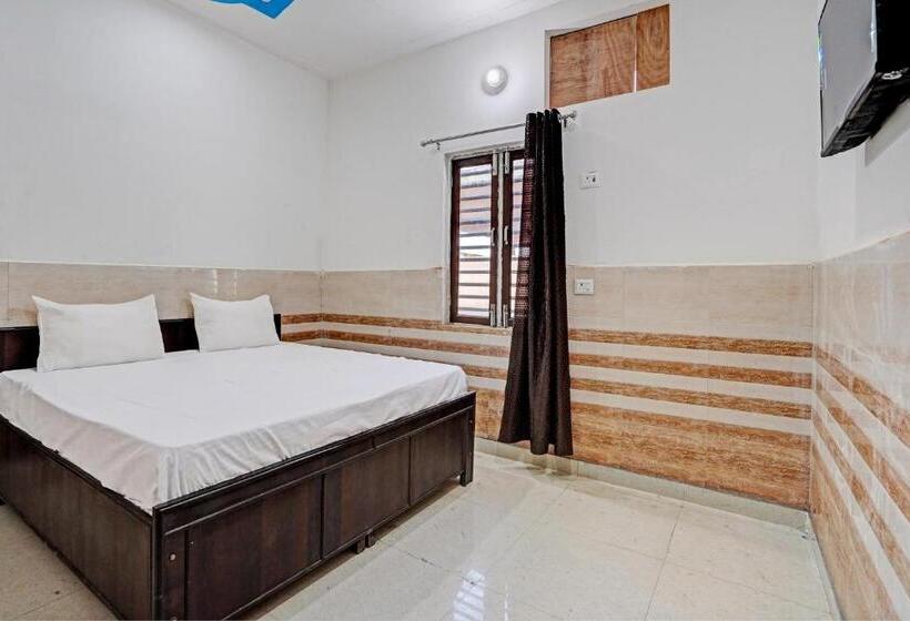 Трехместный Номер Классика, Oyo Umang