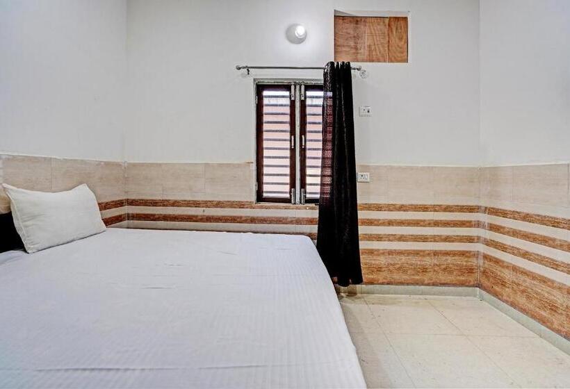 Трехместный Номер Классика, Oyo Umang