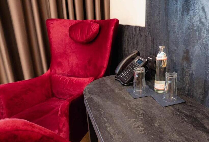 Номер Премиум, Plaza Inn Wiener Neustadt, Bw Signature Collection