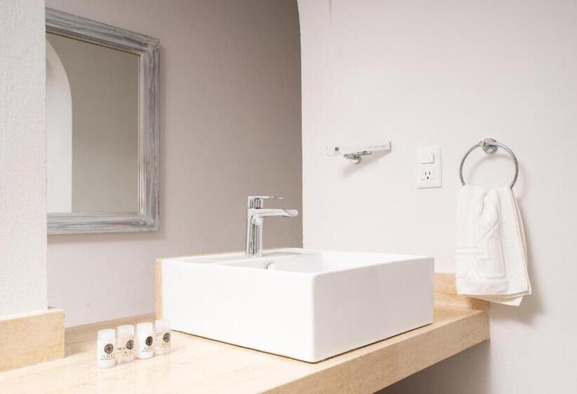 חדר סטנדרט, Xalla