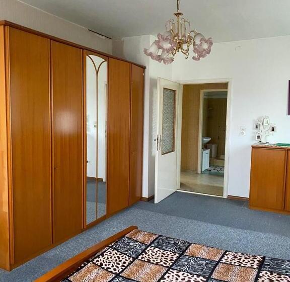 דירת שלושה חדרים, Apartment Nähe Linz