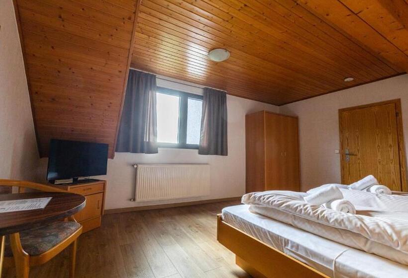 4인용 스탠다드 룸, Haus Koinonia