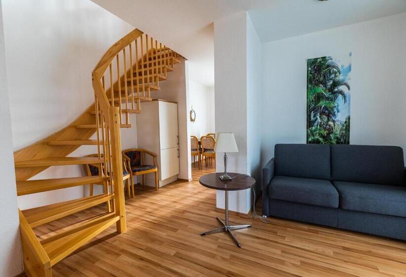 패밀리 룸, Haus Koinonia