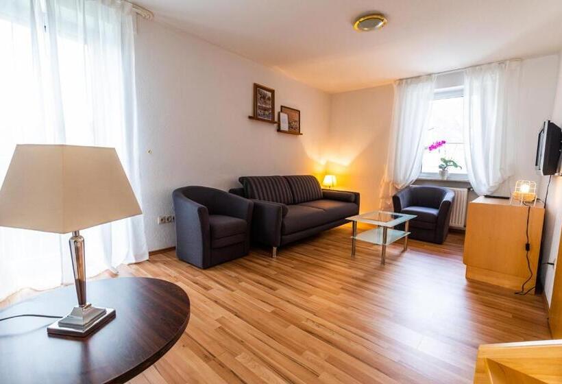 패밀리 룸, Haus Koinonia