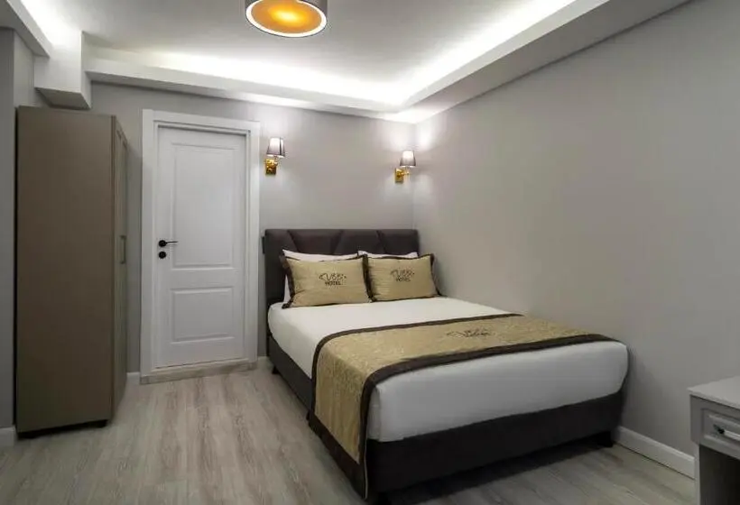 Deluxe Kolmen Hengen Huone, Rubby Hotel Kadıköy