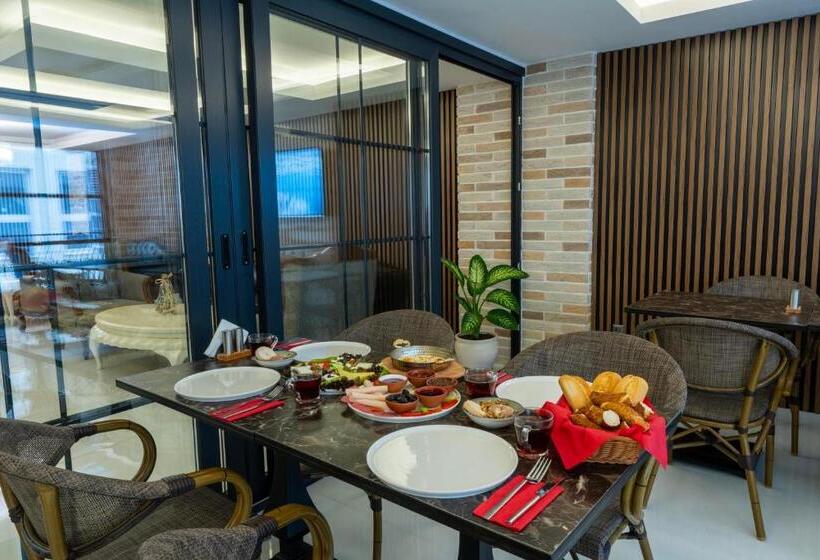 Семейный Номер, Rubby Hotel Kadıköy