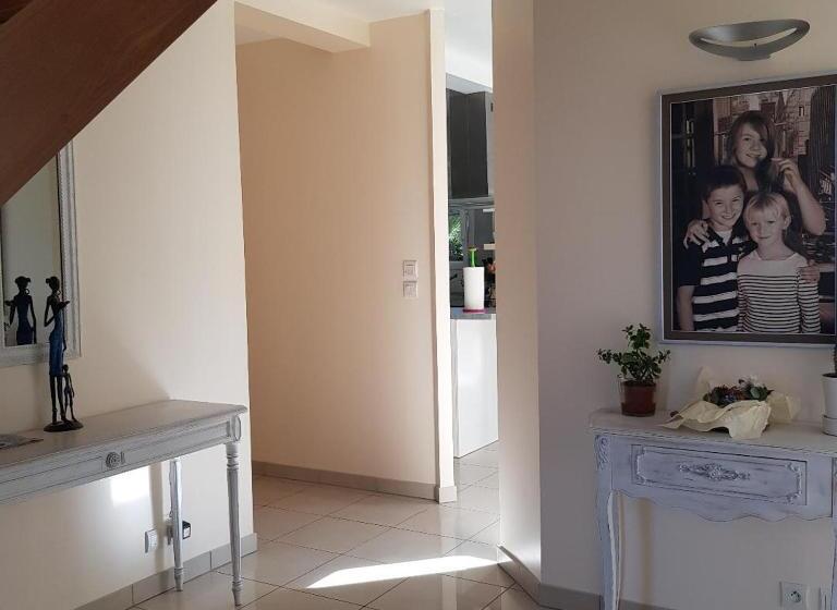 Номер Стандарт, Grande Chambre Entre Caen Et La Mer Chambre Terrasse Jardin Et Piscine