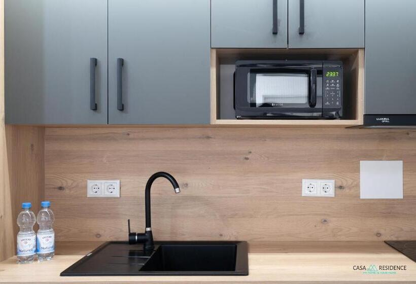 Студия Deluxe, Louis Apartments