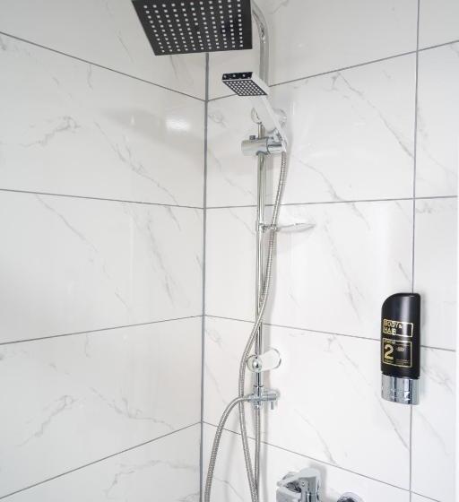 Студия Deluxe, Louis Apartments