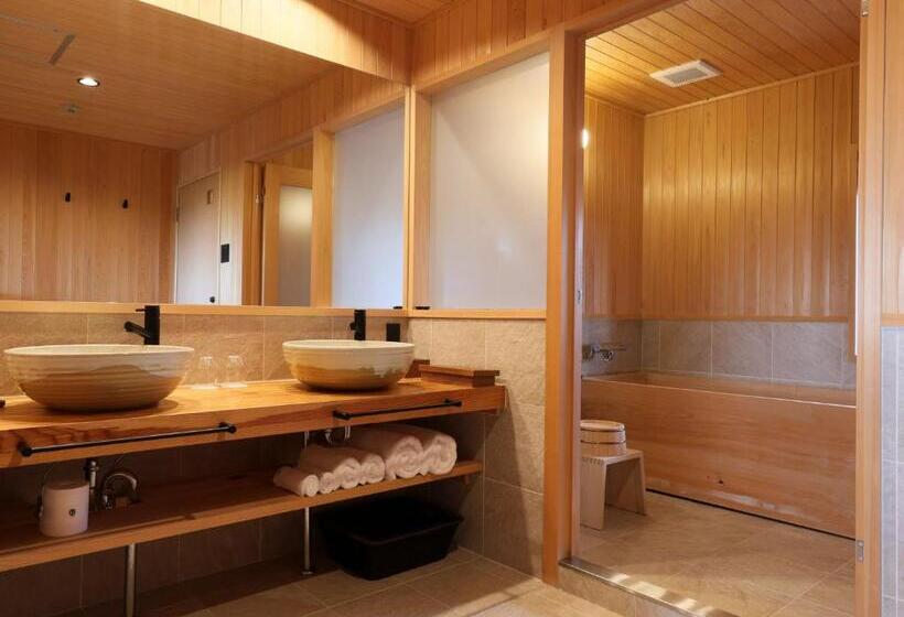 Номер Superior, Nipponia 田原本 マルト醤油