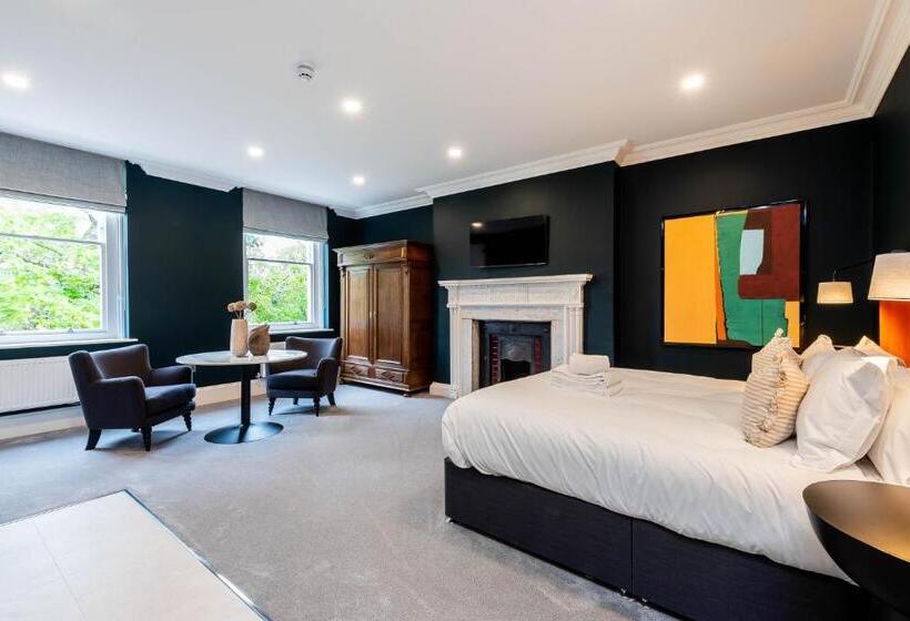 إستوديو قياسى مطلّ علي الحديقة, Old Abbey House