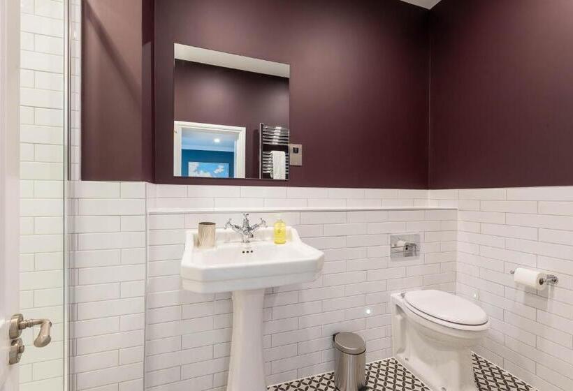 غرفة سوبيريور مطلّة علي الحديقة, Old Abbey House